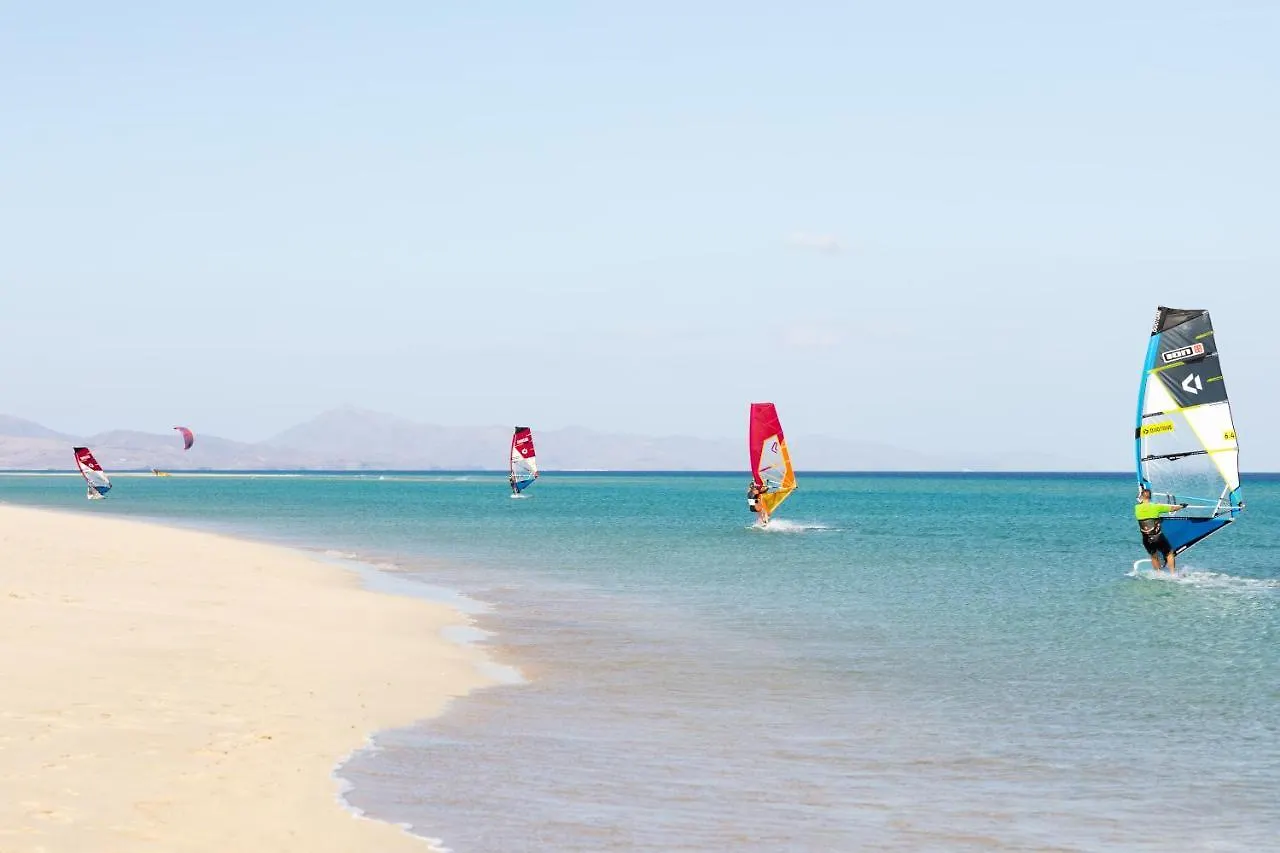 Home2Book Hola Rolls Corralejo Center